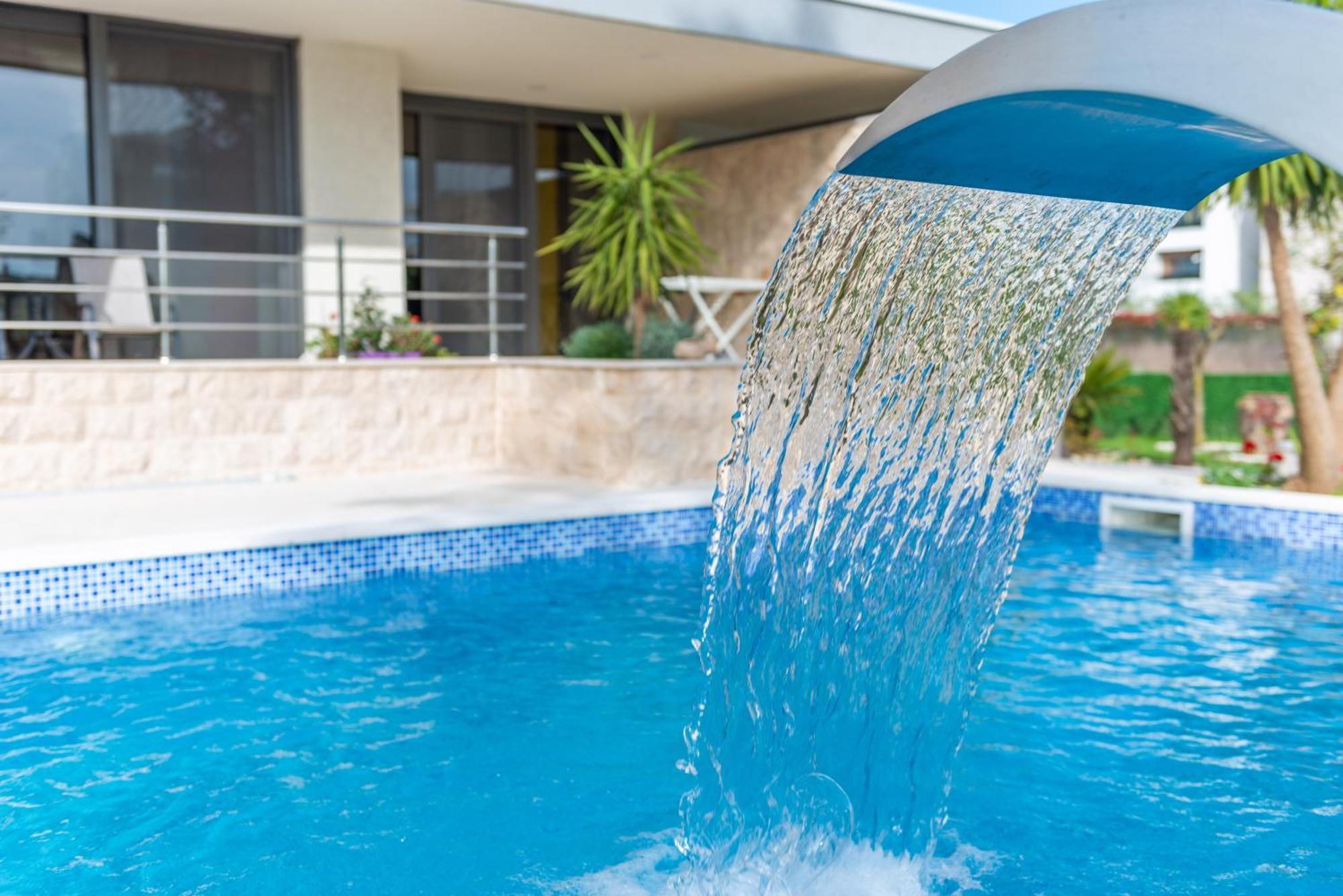 Miami Apartments Улцин Екстериор снимка