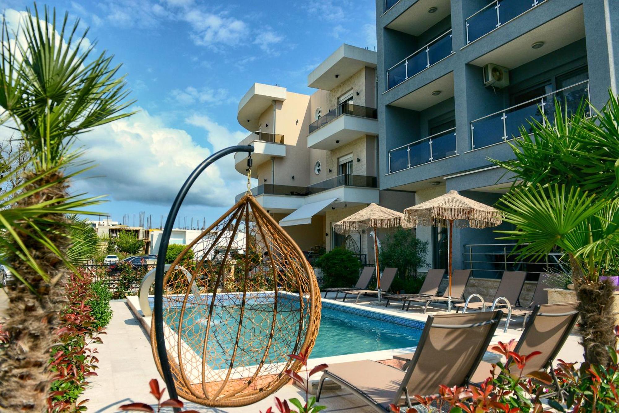 Miami Apartments Улцин Екстериор снимка