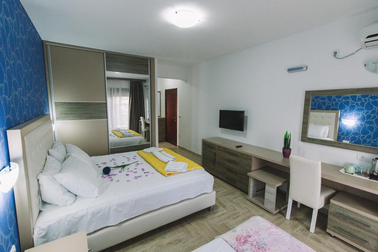 Miami Apartments Улцин Екстериор снимка